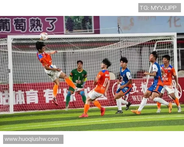 2008年奥运会足球赛中国队与日本队激战回顾与精彩瞬间分析